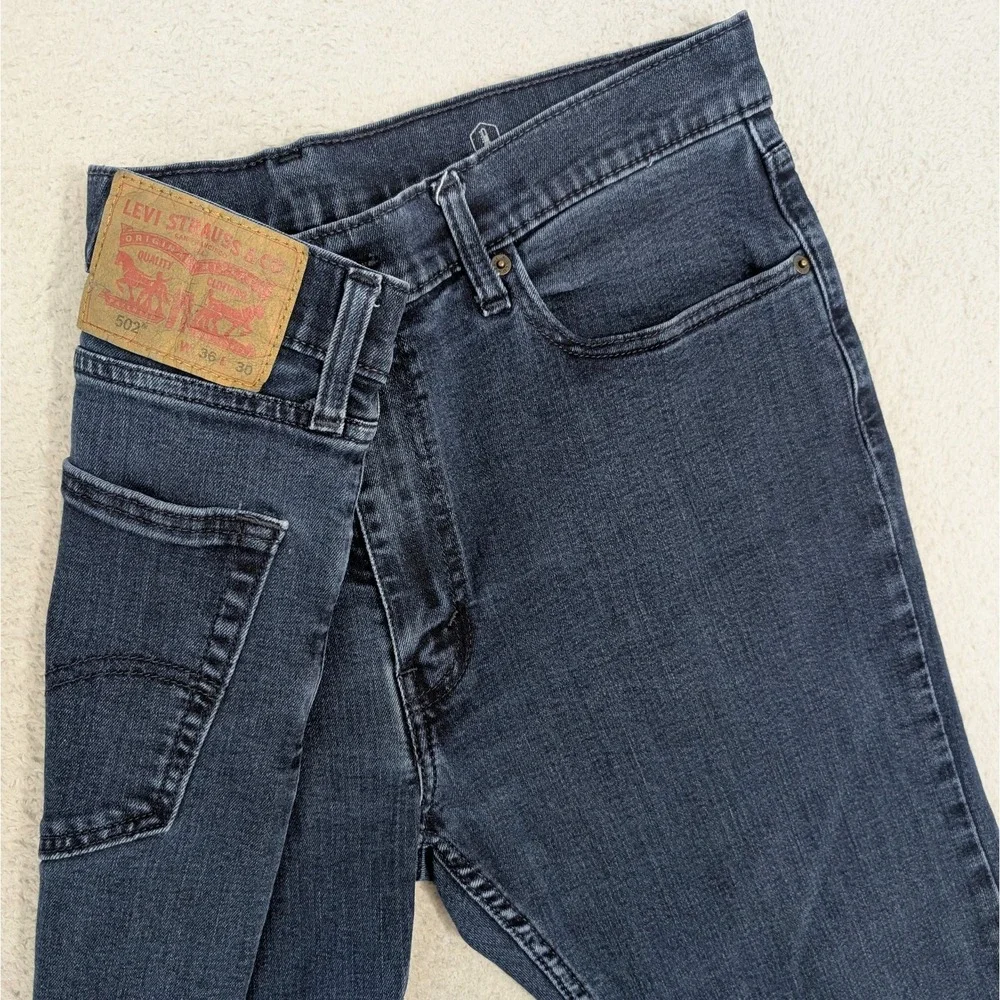 Levi's 502 Taper Men's Jeans Blue‎ Dark Wash Denim W36 L30 Stretchy